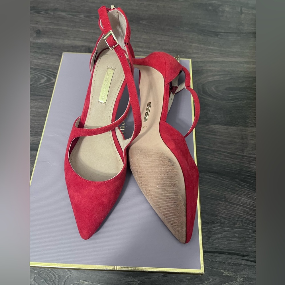 Louise et Cie red heels - worn twice - Size 6.5